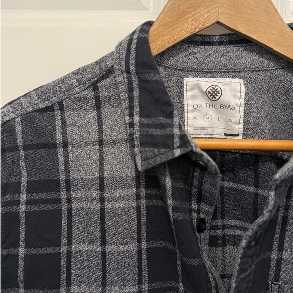 On the Byas Black and Gray Checkered Shirt - Picture 3 of 4